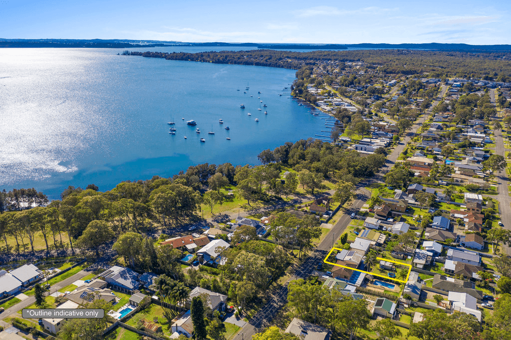 18 Amos Street, BONNELLS BAY, NSW 2264