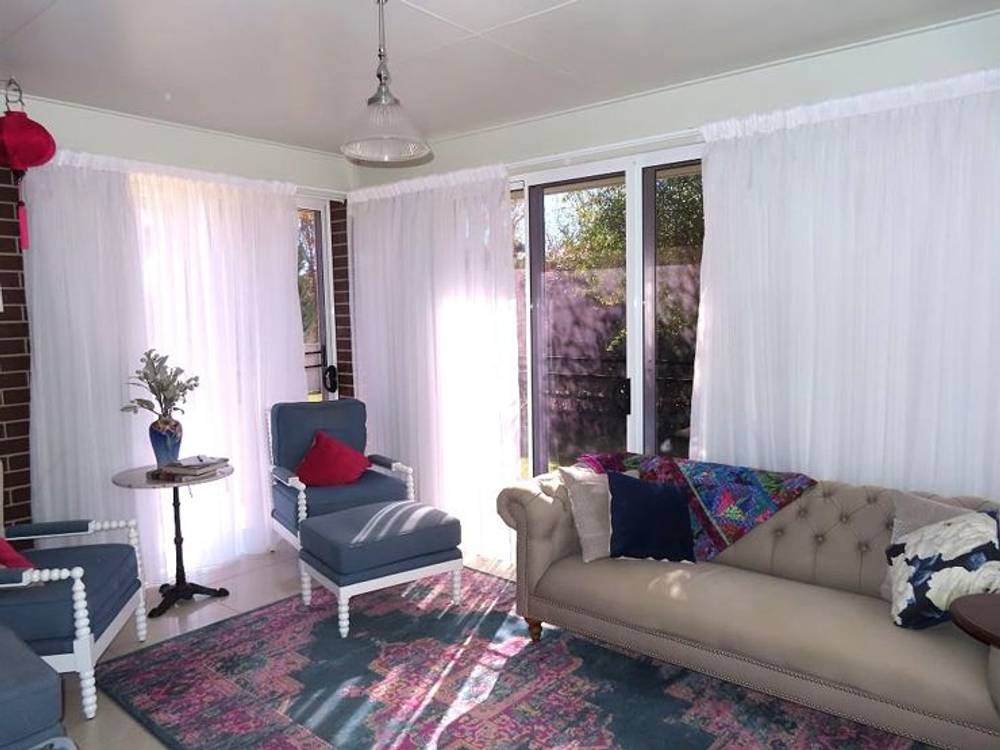 22 Pioneers Parade, STANTHORPE, QLD 4380