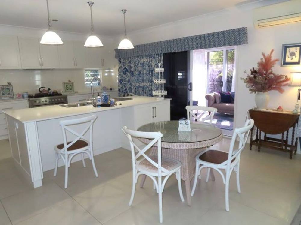 22 Pioneers Parade, STANTHORPE, QLD 4380