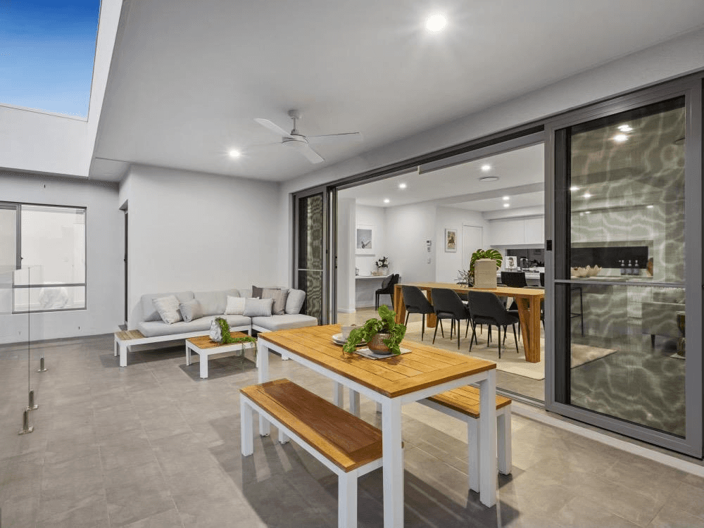 27 Cyan Street, Helensvale, QLD 4212