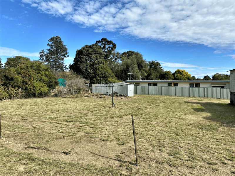 1 Knight Street, KINGAROY, QLD 4610