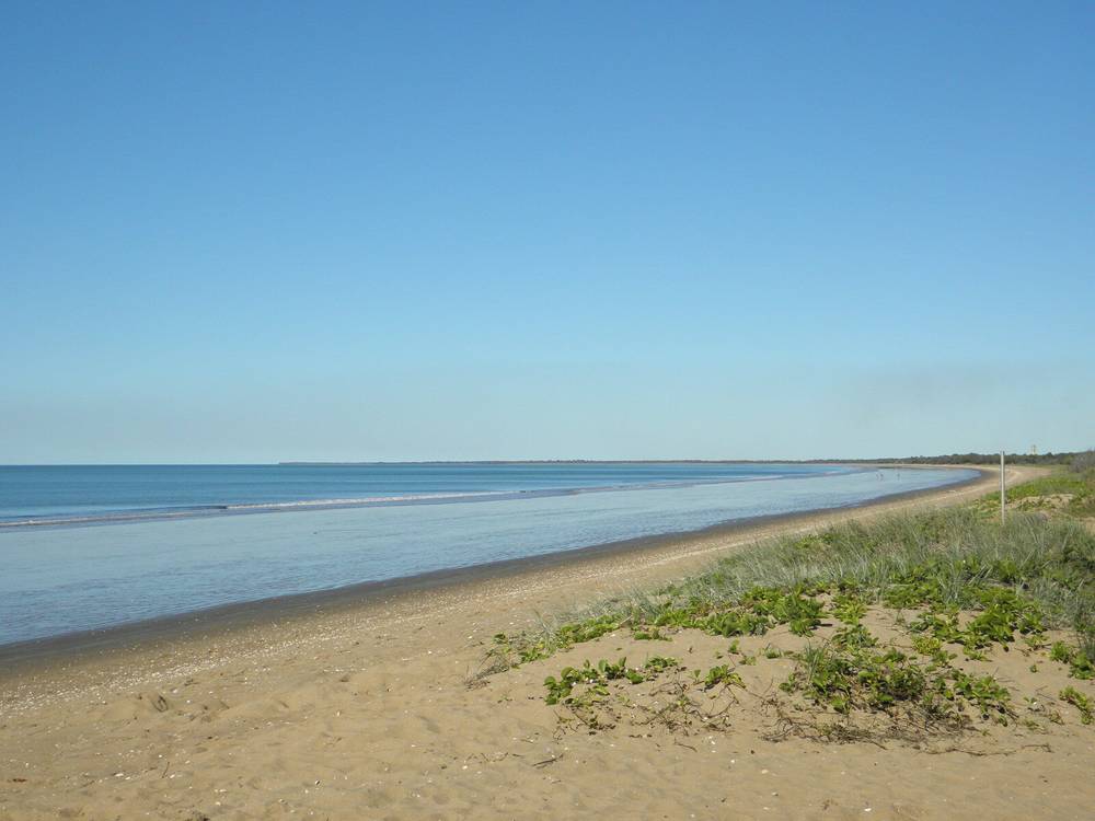 18 Sylvan Drive, Moore Park Beach, QLD 4670