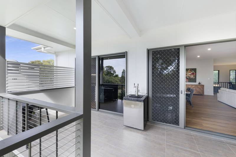 18 Sylvan Drive, Moore Park Beach, QLD 4670