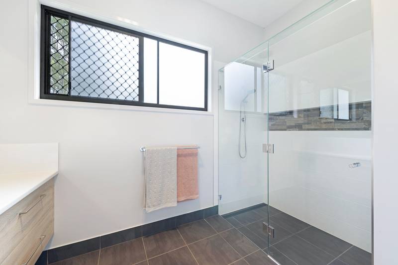 18 Sylvan Drive, Moore Park Beach, QLD 4670