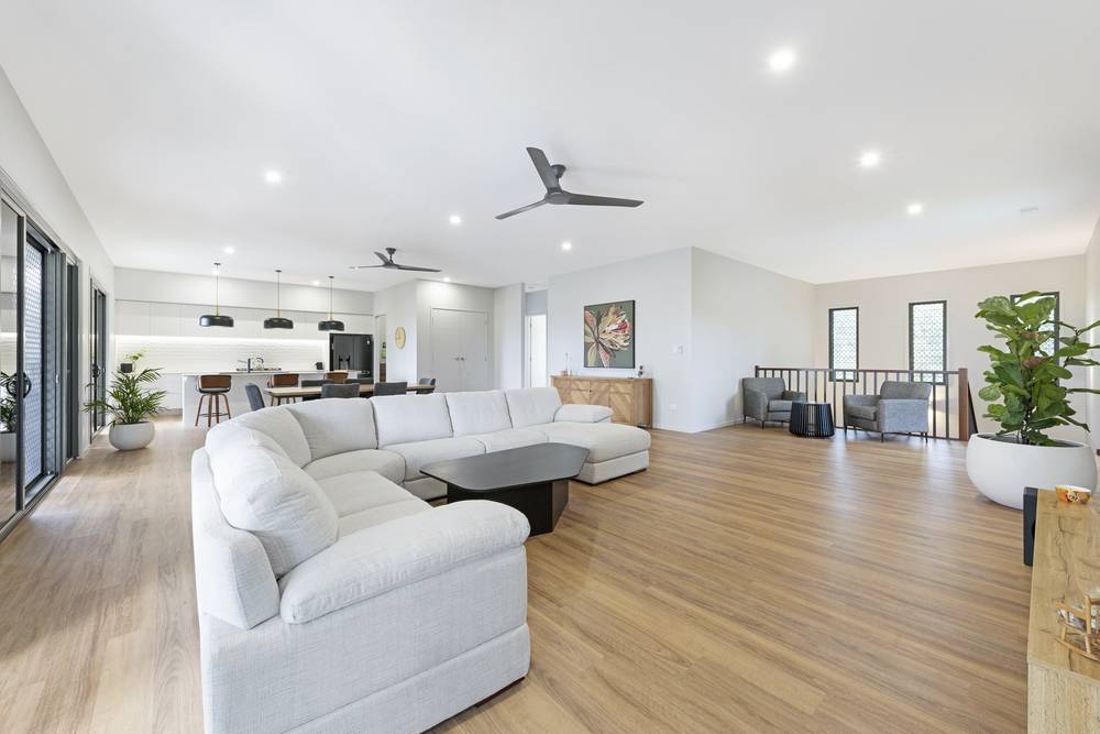 18 Sylvan Drive, Moore Park Beach, QLD 4670