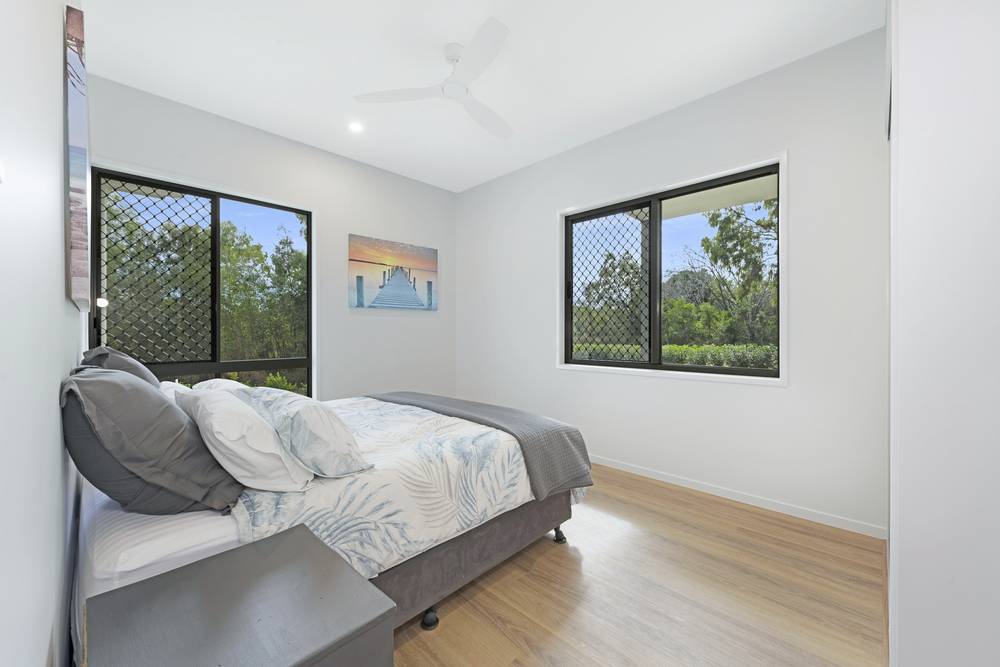 18 Sylvan Drive, Moore Park Beach, QLD 4670