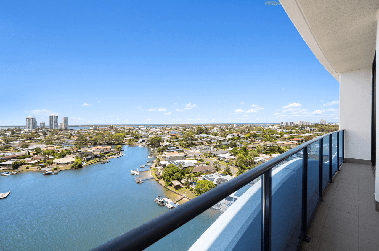 21203/5 Harbour Side Court, BIGGERA WATERS, QLD 4216