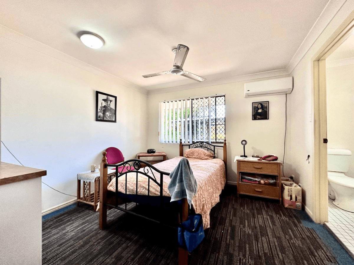 2-3 5 Bourton Road, MERRIMAC, QLD 4226