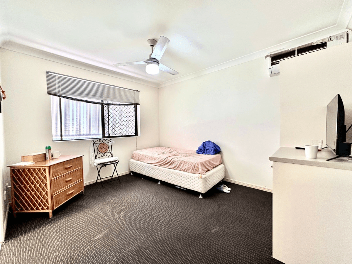 2-3 5 Bourton Road, MERRIMAC, QLD 4226