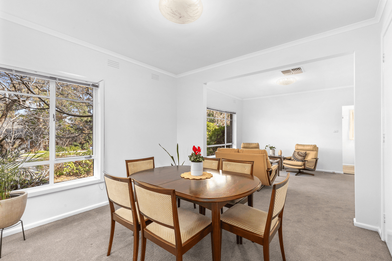 2/57 Jolimont Road, FOREST HILL, VIC 3131