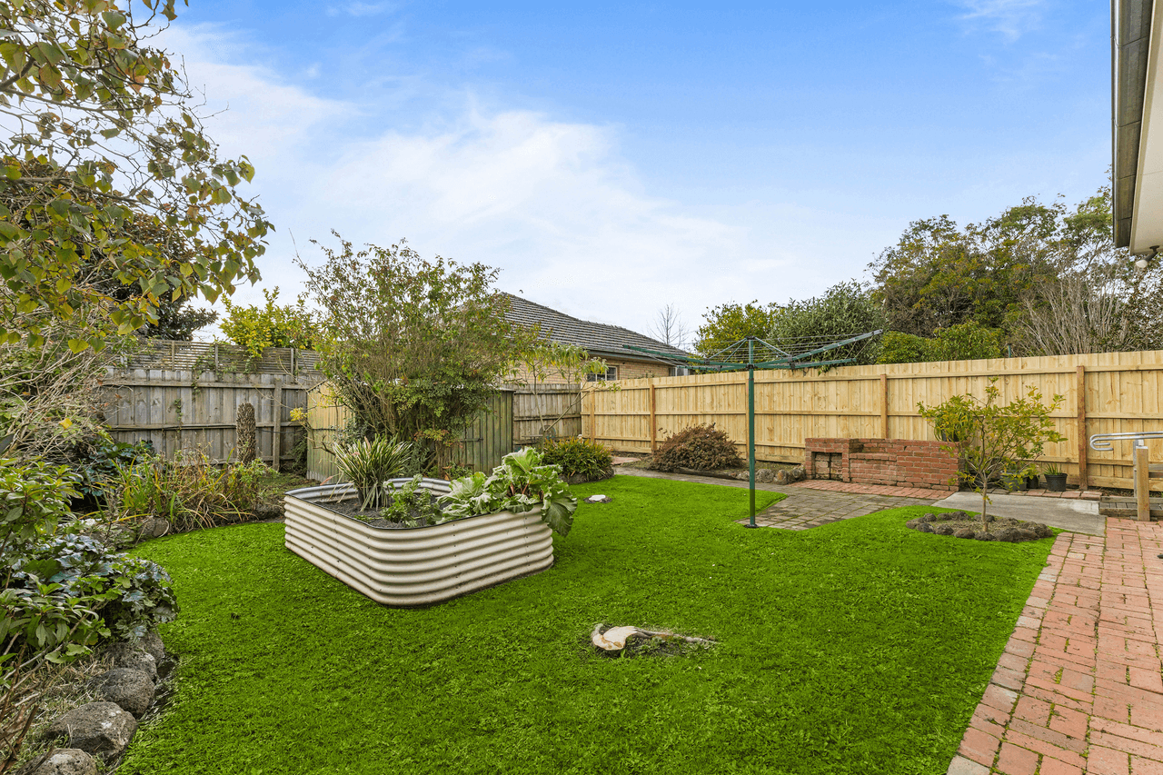 2/57 Jolimont Road, FOREST HILL, VIC 3131