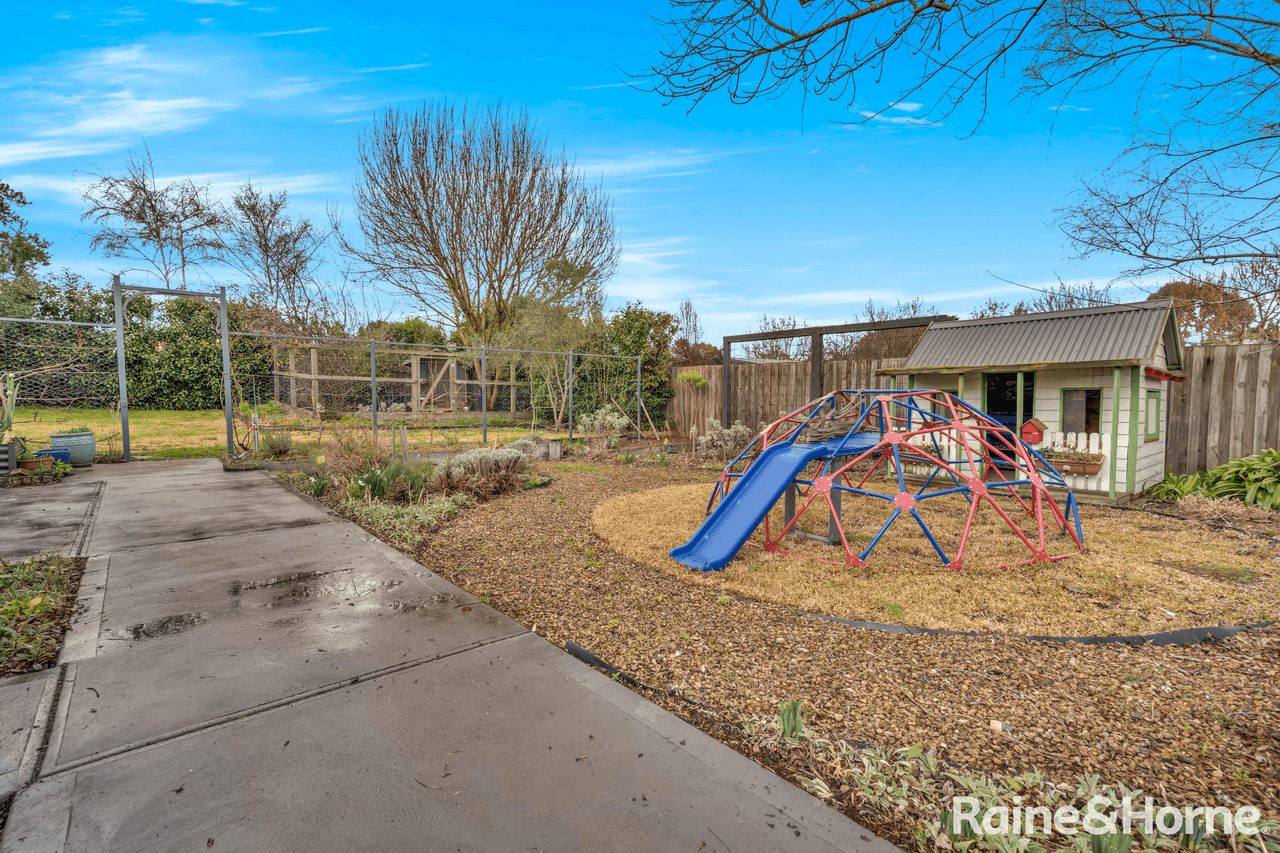 20 Dalray Crescent, NEW GISBORNE, VIC 3438