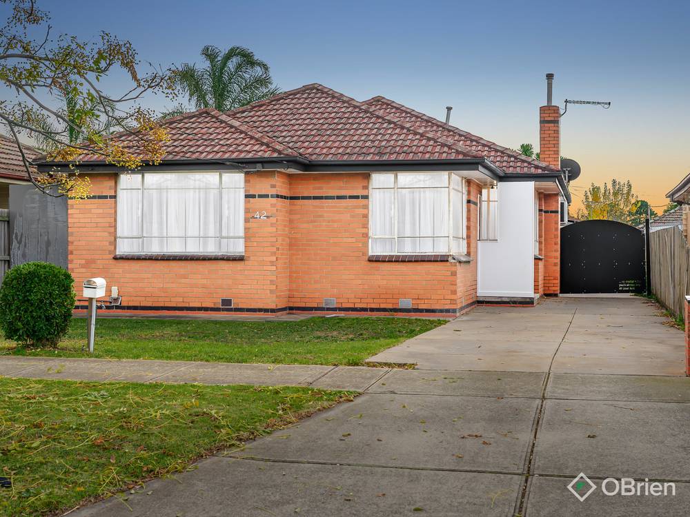 42 Tulloch Street, Deer Park, VIC 3023