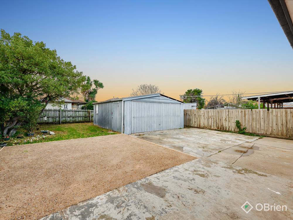 42 Tulloch Street, Deer Park, VIC 3023