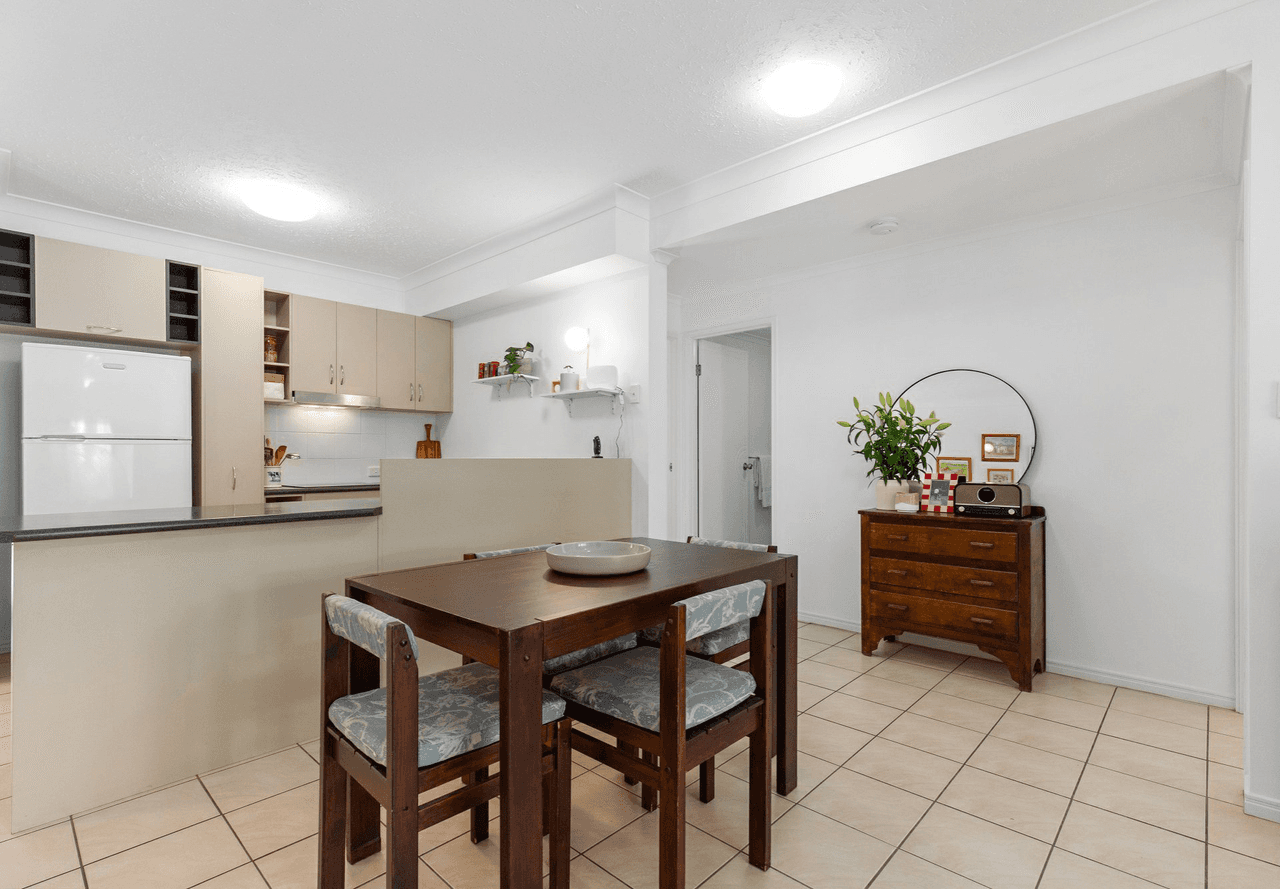 16/58-70 Redlynch Intake Road, REDLYNCH, QLD 4870