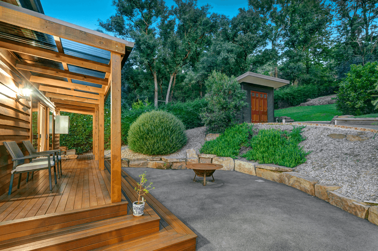 8 Brogil Road, NORTH WARRANDYTE, VIC 3113