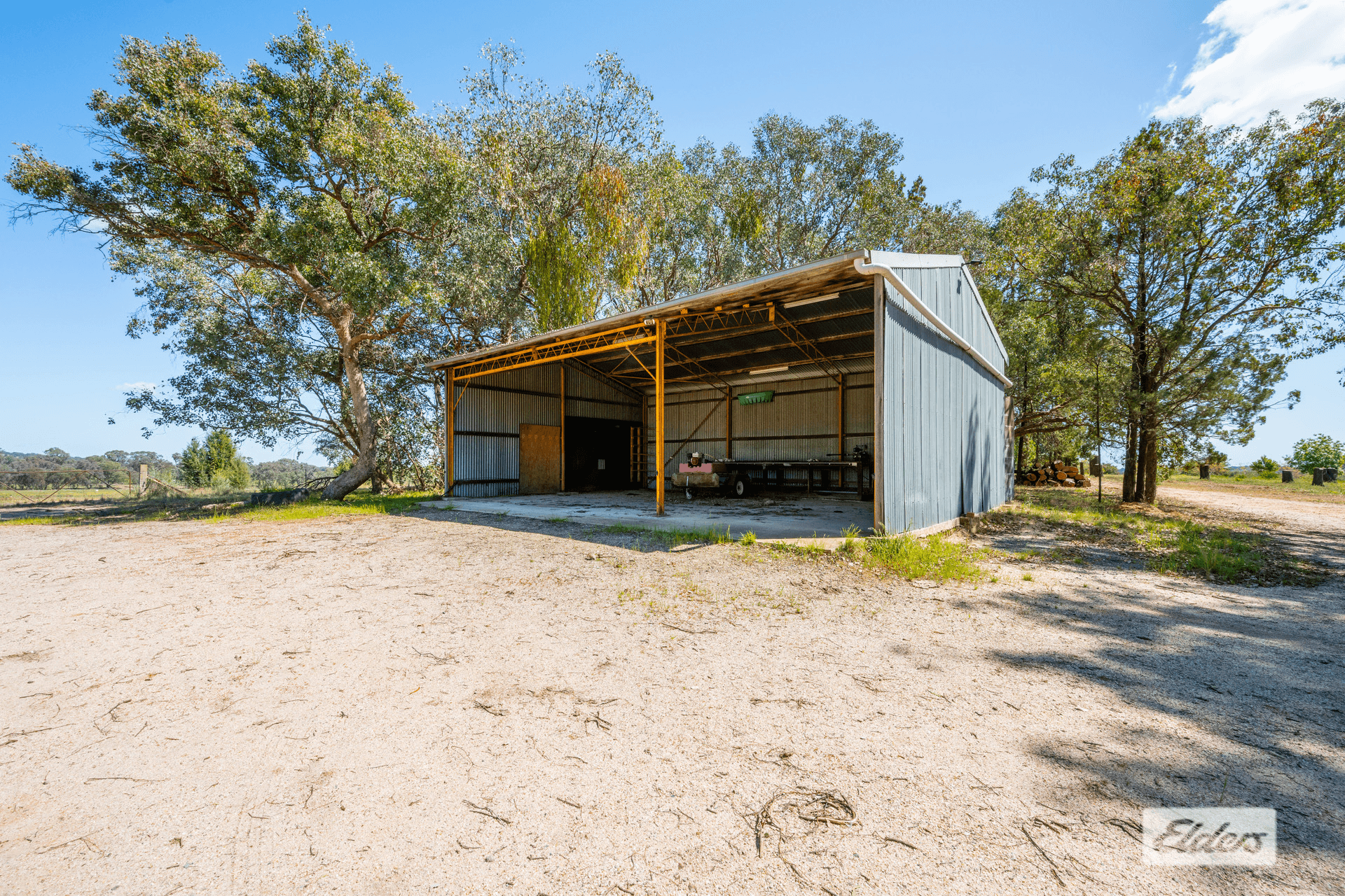 201 Gayfer Road, Chiltern, VIC 3683