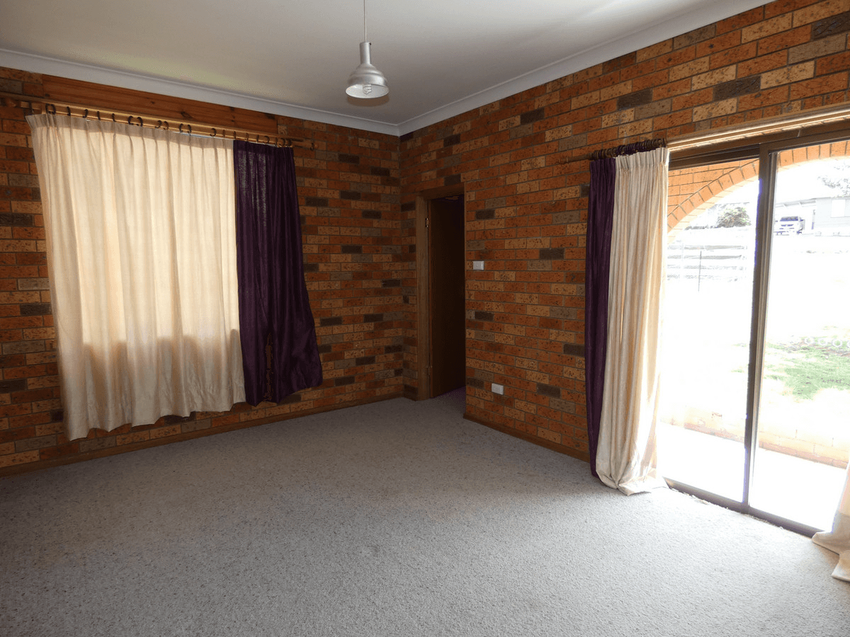 30 Stoke Street, Adaminaby, NSW 2629