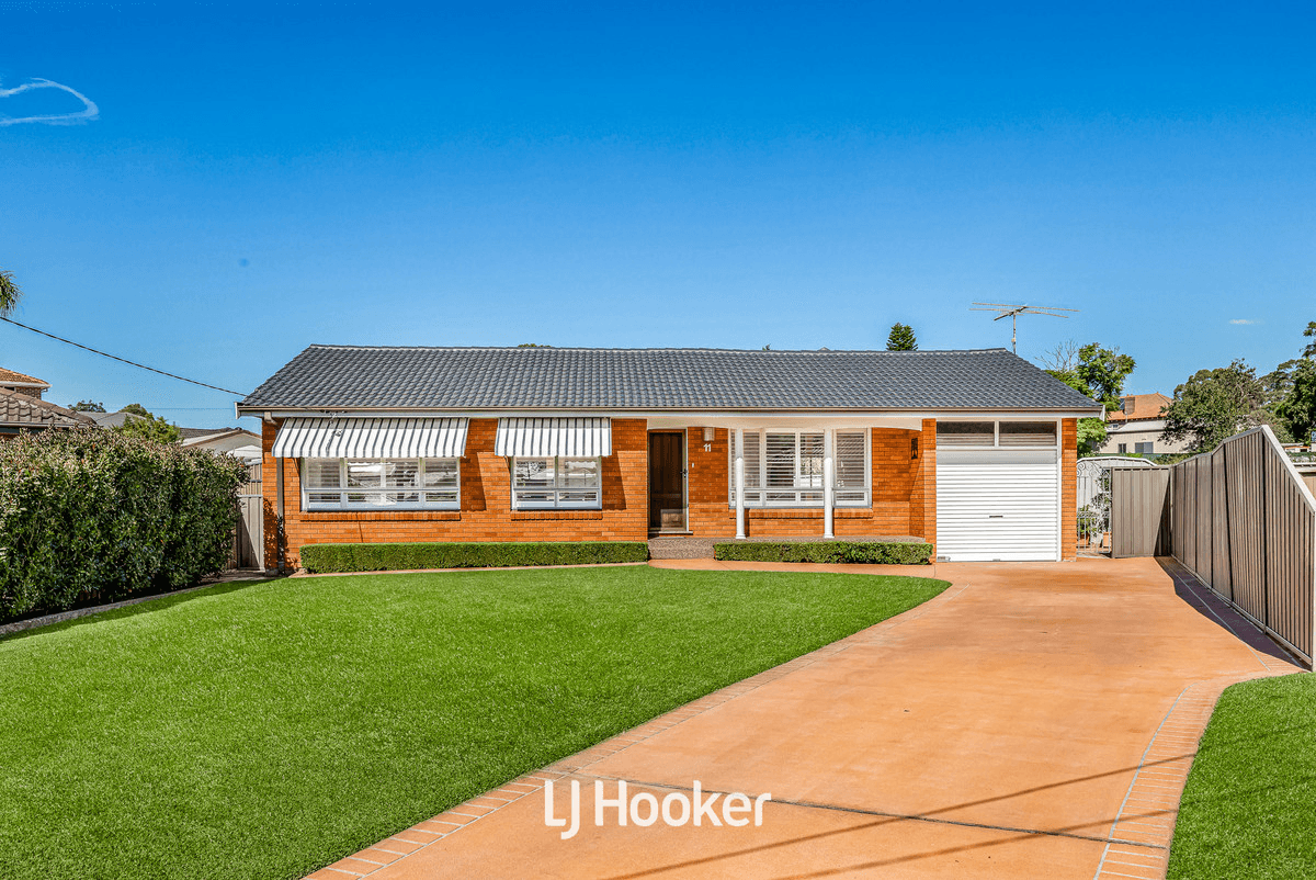 11 Polo Crescent, GIRRAWEEN, NSW 2145