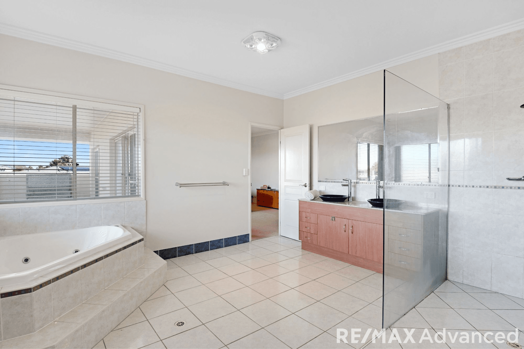 104 Cosmos Avenue, Banksia Beach, QLD 4507