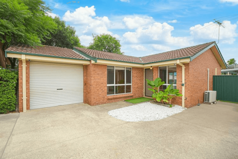 3/5 Macquarie Ave, LEUMEAH, NSW 2560