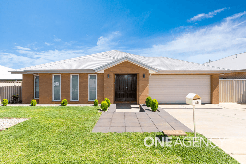 60 BARMEDMAN AVENUE, GOBBAGOMBALIN, NSW 2650