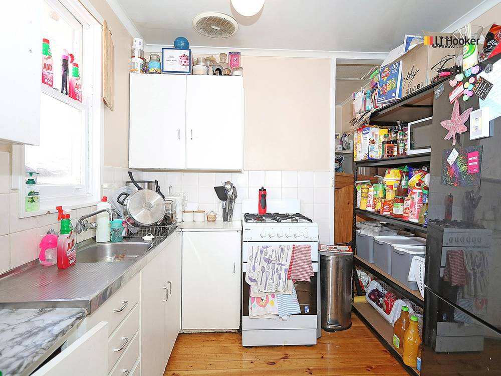 3 Baird Avenue, KOORINGAL, NSW 2650