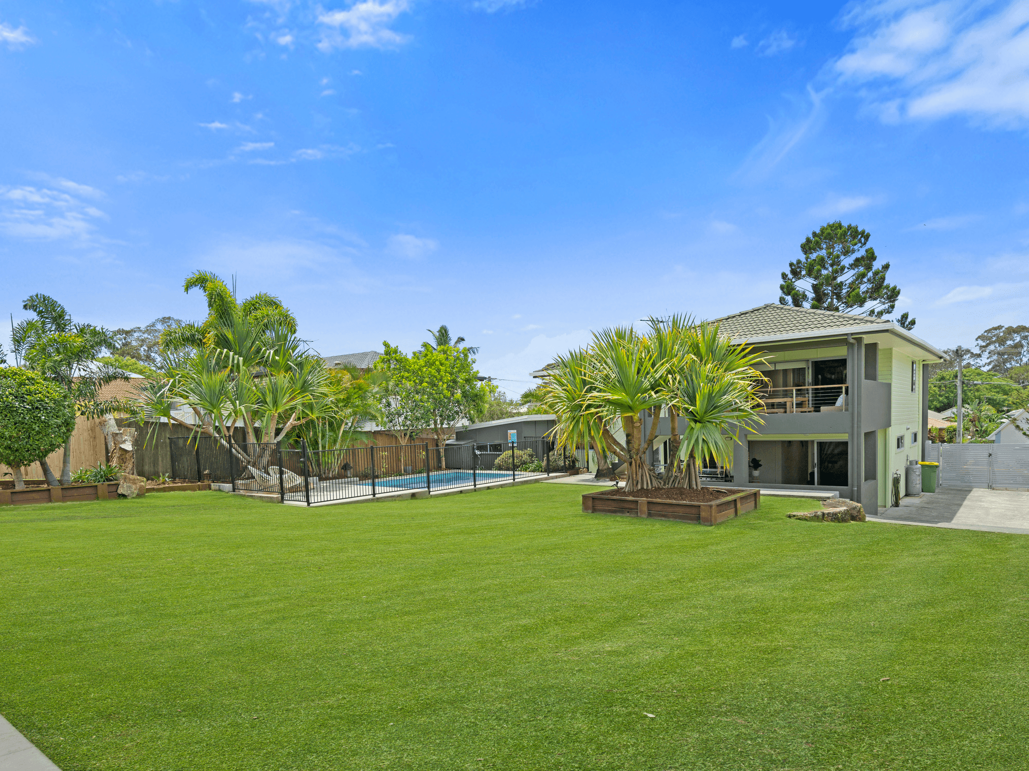 20 Victor Street, BIRKDALE, QLD 4159