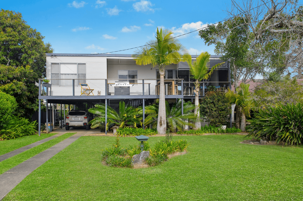 40 Rocks Ferry Road, WAUCHOPE, NSW 2446