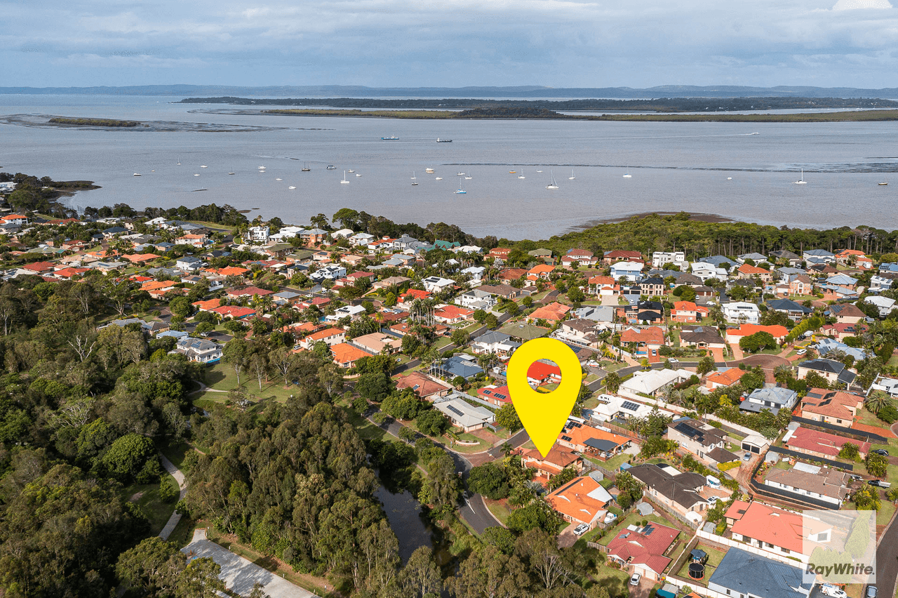 62 The Boulevard, REDLAND BAY, QLD 4165