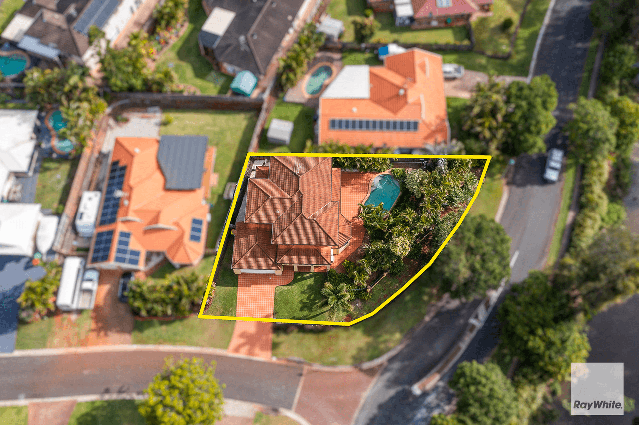 62 The Boulevard, REDLAND BAY, QLD 4165