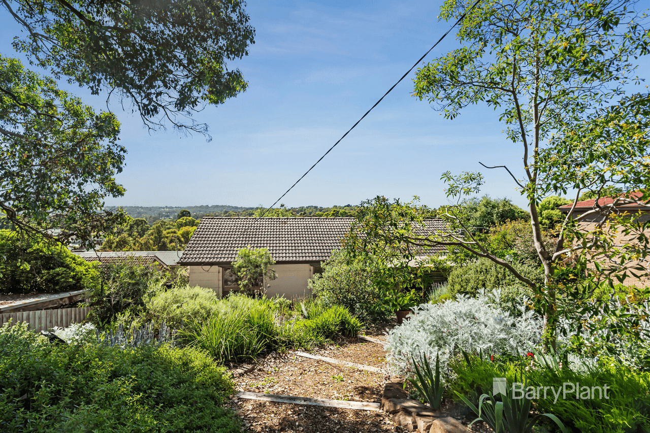 18 Fuller Street, Diamond Creek, VIC 3089