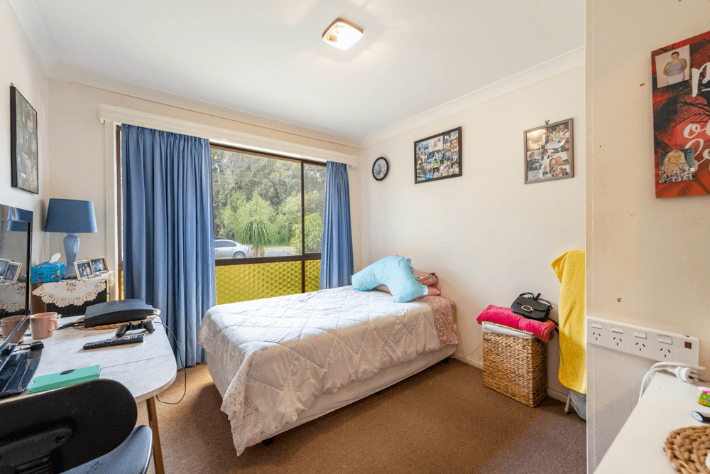 23 SHORES Drive, YAMBA, NSW 2464