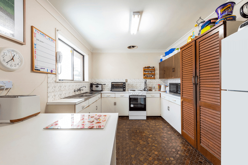 23 SHORES Drive, YAMBA, NSW 2464