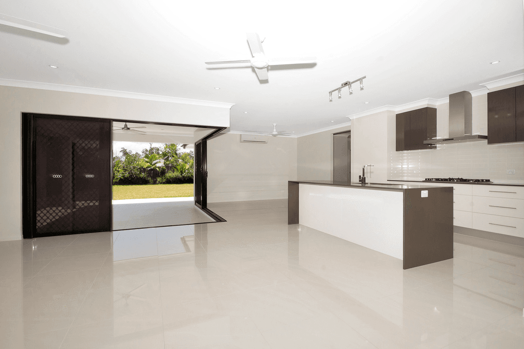 68 Coastline Parade, TRINITY BEACH, QLD 4879