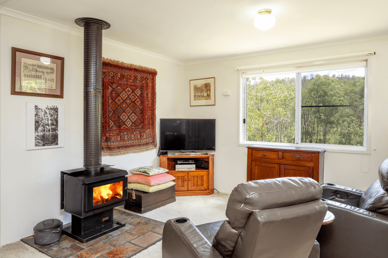 9868A Bruxner Highway, TENTERFIELD, NSW 2372