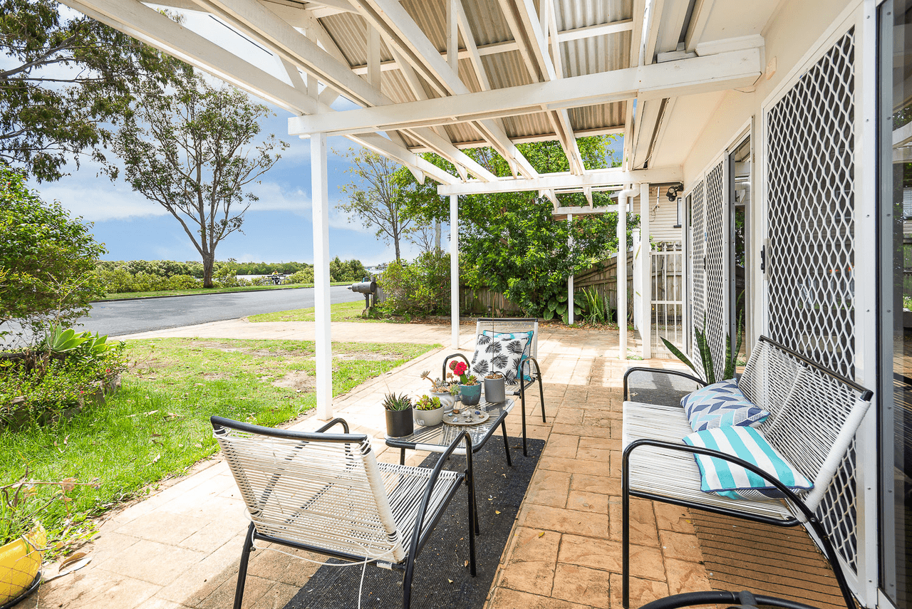 157 The Esplanade West Esplanade, COOMBABAH, QLD 4216