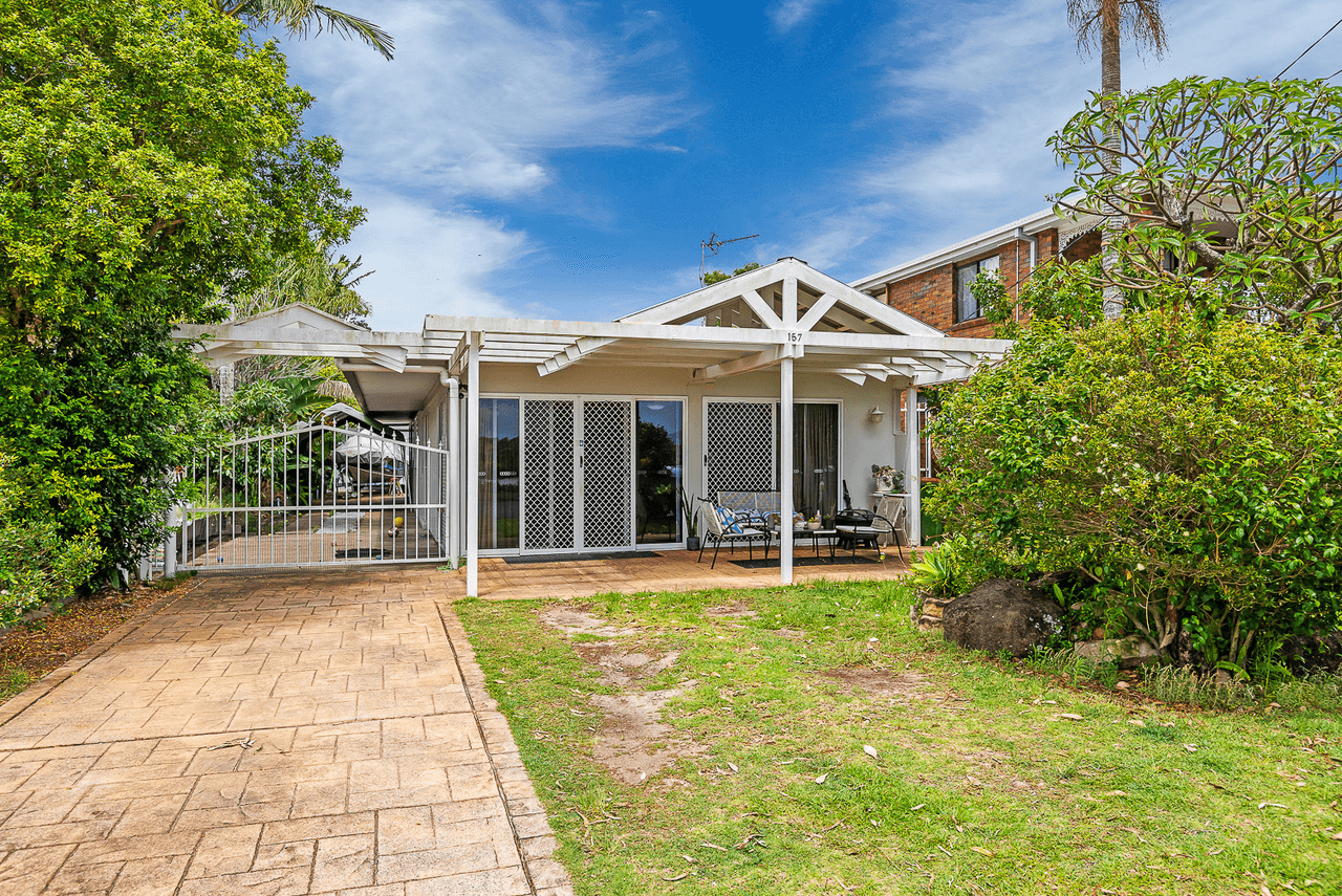 157 The Esplanade West Esplanade, COOMBABAH, QLD 4216