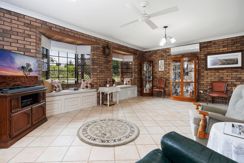 10 Hillside Drive, JUNCTION HILL, NSW 2460