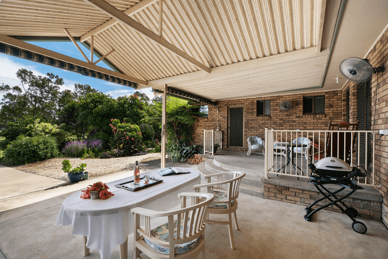 10 Hillside Drive, JUNCTION HILL, NSW 2460