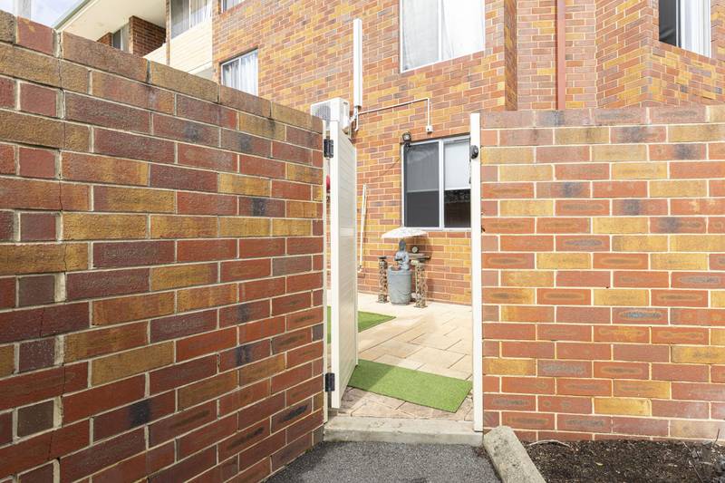 10A/49 Herdsman Parade, Wembley, WA 6014