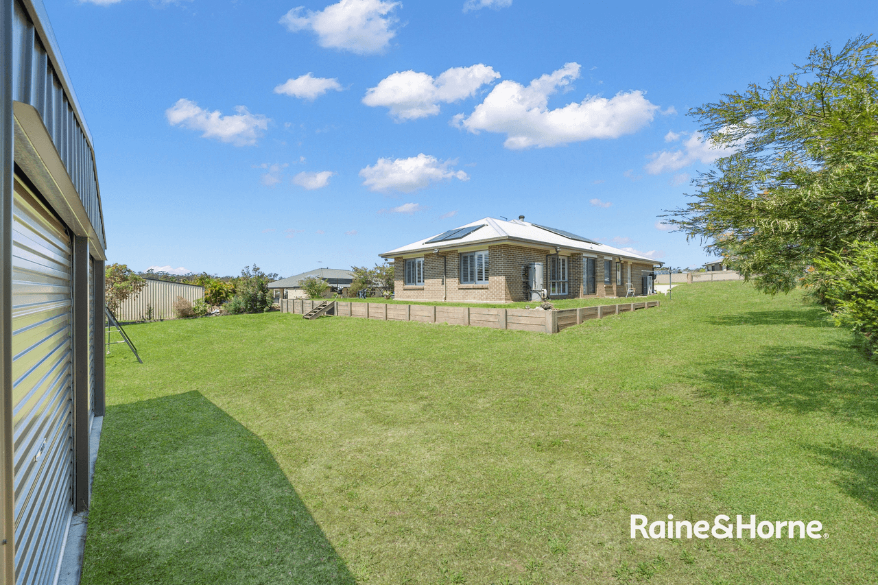 68-70 Corymbia Circuit, NEW BEITH, QLD 4124