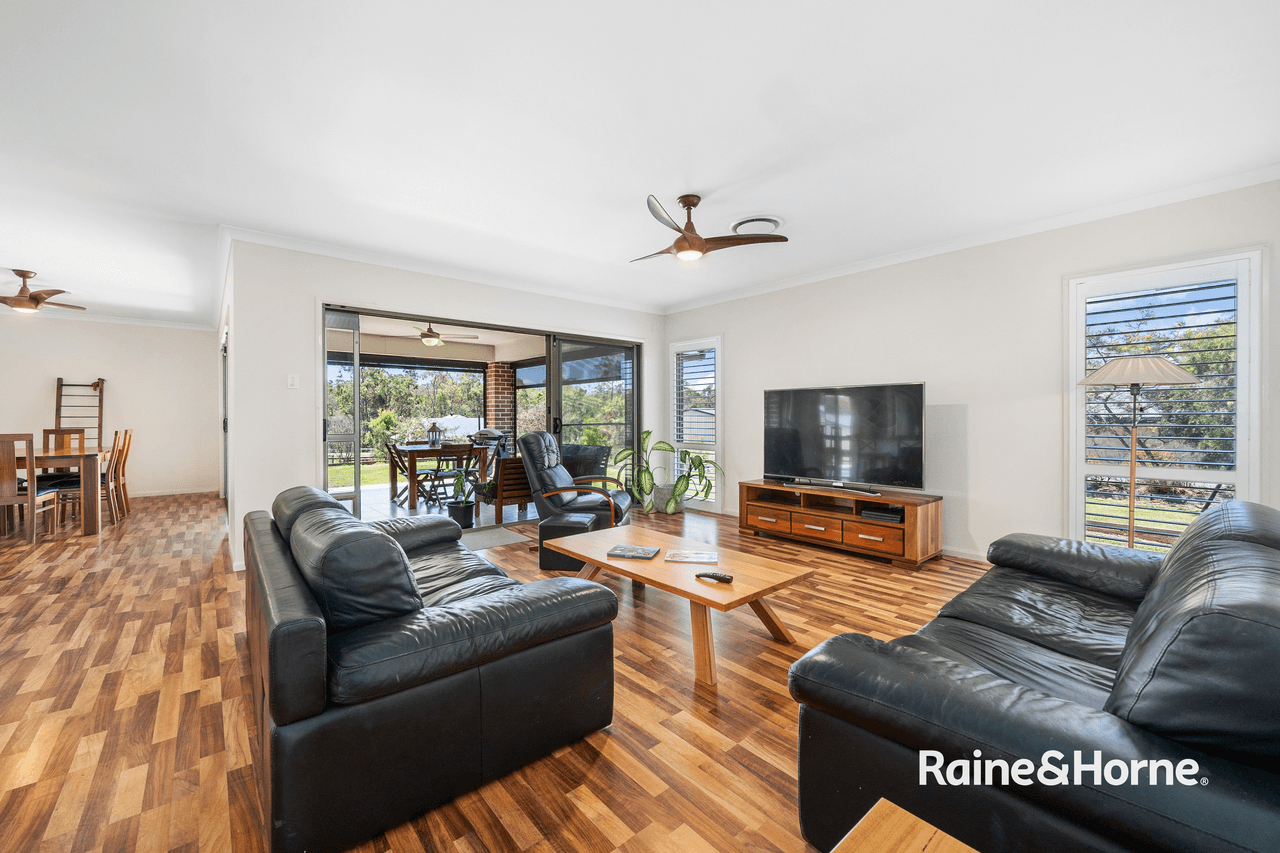 68-70 Corymbia Circuit, NEW BEITH, QLD 4124