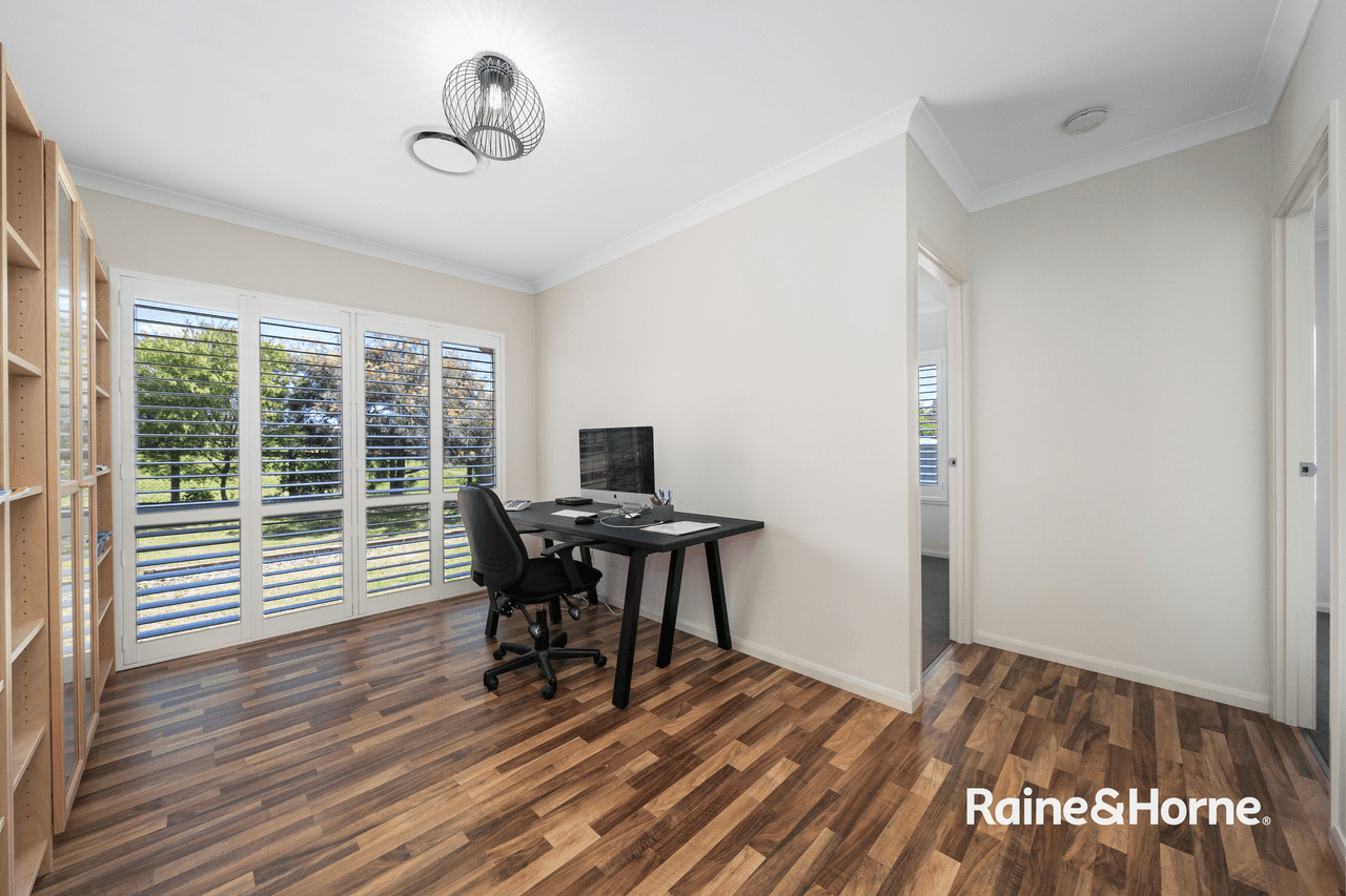 68-70 Corymbia Circuit, NEW BEITH, QLD 4124