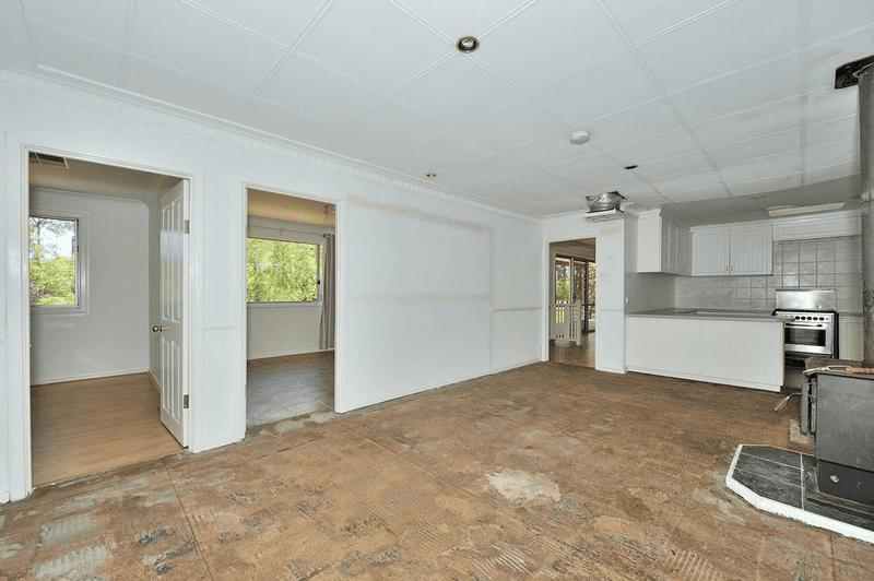 2 Mayhew Road, DARLINGTON, WA 6070