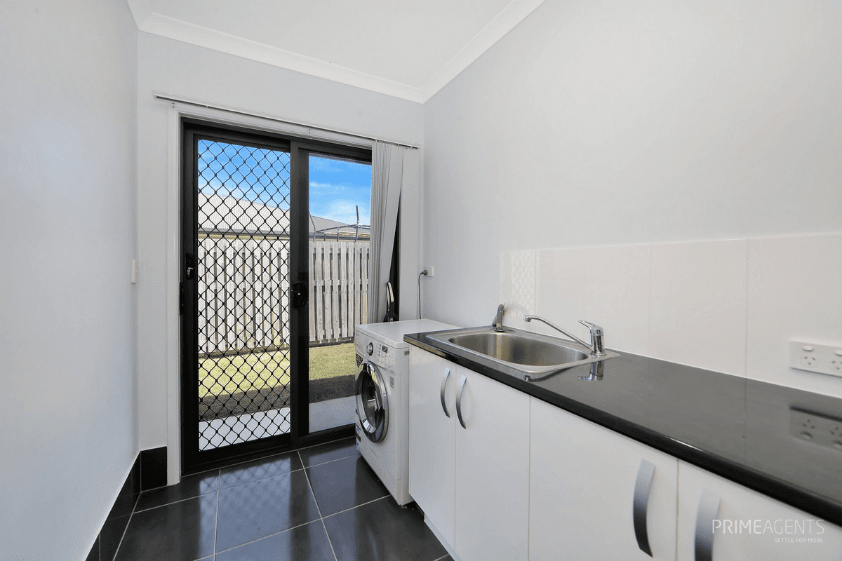 2 Fleming Place, Wondunna, QLD 4655