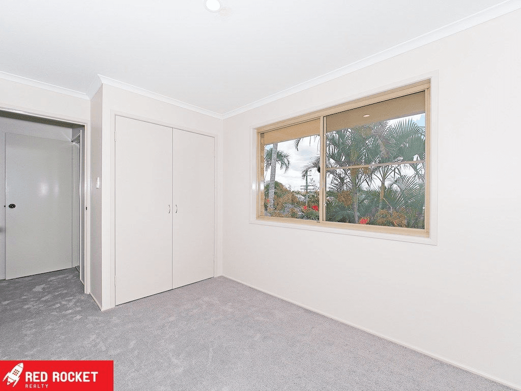 2/4 Fermont Road, Underwood, QLD 4119