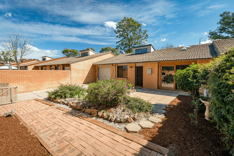 9 Barlow Street, SCULLIN, ACT 2614