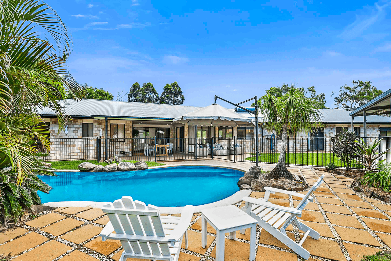 11 Kodak Close, THORNLANDS, QLD 4164