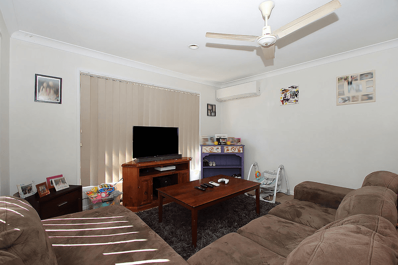 51 Selwyn St, North Booval, QLD 4304